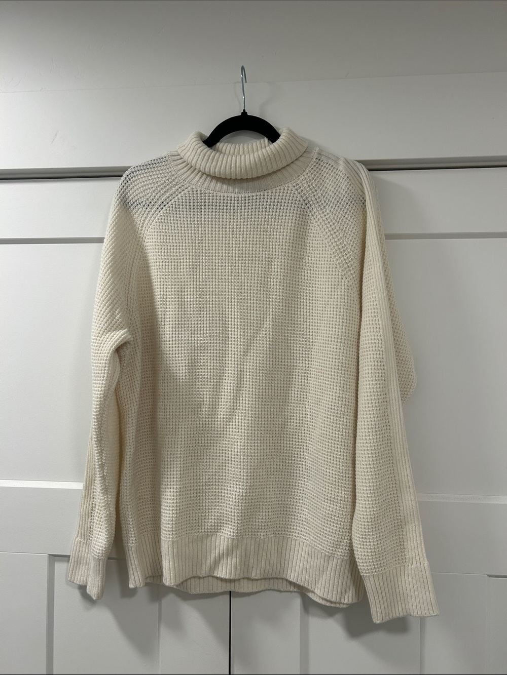 Paisley & Gray Cream Waffle Turtleneck Sweater